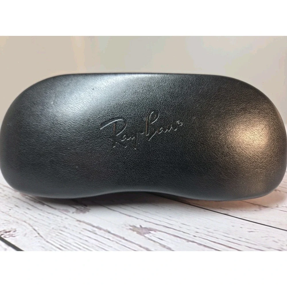 Ray-Ban Black Hard Clam Shell Sunglasses Eyeglasses Case and Cloth Clamshell